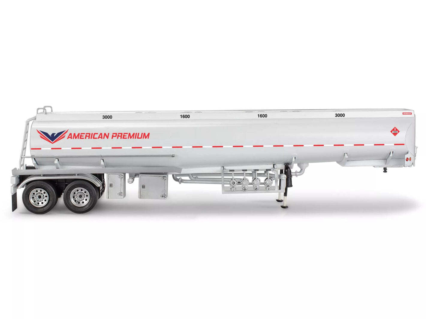 Revell 14536 1/32 Fruehauf 40' Semi Tanker Trailer Model Kit Skill 4