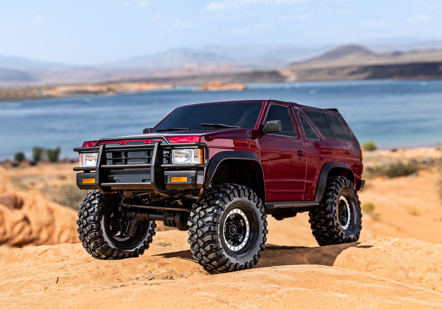 Traxxas 110056-4-RED TRX-4 Nissan Pathfinder, Red