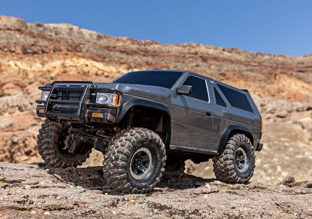 Traxxas 110056-4-SLVR TRX-4 Nissan Pathfinder, Silver