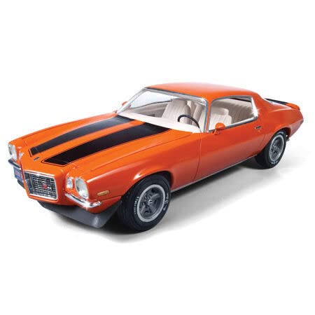 AMT 635 1/25 1970-1/2 Camaro Z28 Model Kit