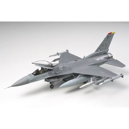 Tamiya 61098 1/48 Lockheed F-16CJ (Block 50)