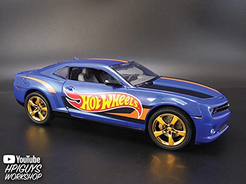 AMT 1255M 2010 Chevy Camaro Hot Wheels SS/RS 1/25 Model Kit New