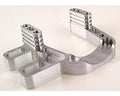 Hot Racing JT8008 Silver Anodized Engine Mount