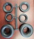 Atlantis 1012 Funny Car Tire set 1:16 Model Kit