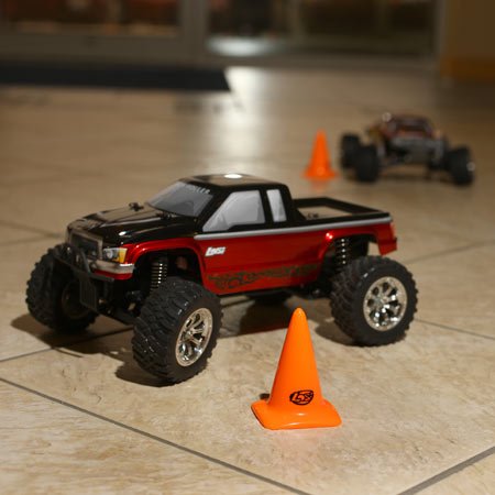 Losi LOSB1107 Course Track Cones, Orange 2.75" (6): 1/18 Mini-T/Desert
