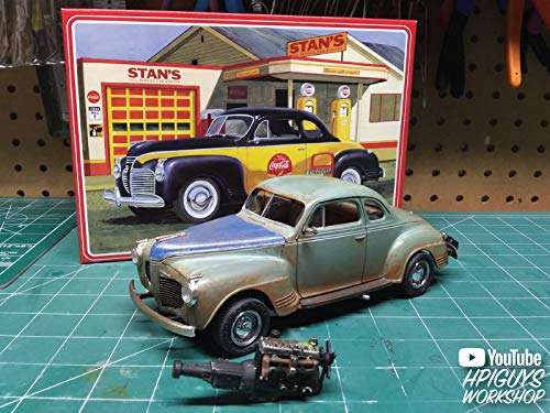 AMT 1197M 1/25 1941 Plymouth Coupe Coca-Cola Model Kit