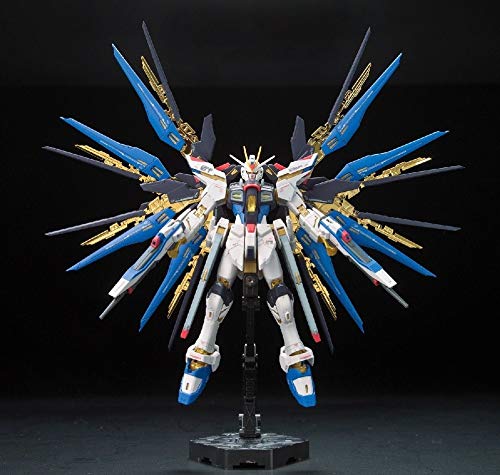 Bandai 185139 RG 1/144 ZGMF-X20A Strike Freedom Gundam