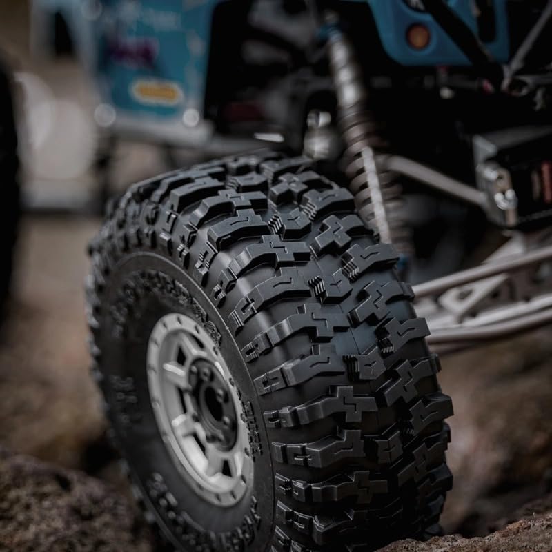 J Concepts 405102 Tusk 2.2", Green Compound, Fits 2.2" Crawler Off-Road