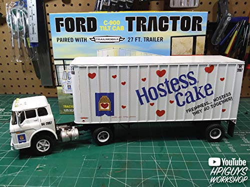 AMT 1221 1/25 Ford C600 Hostess Truck with Trailer Model Kit