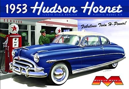 Moebius Models 1200 1/25 1953 Hudson Hornet Model Kit