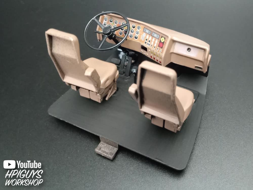 AMT 1300 Western Star 4964 Tractor Model Kit