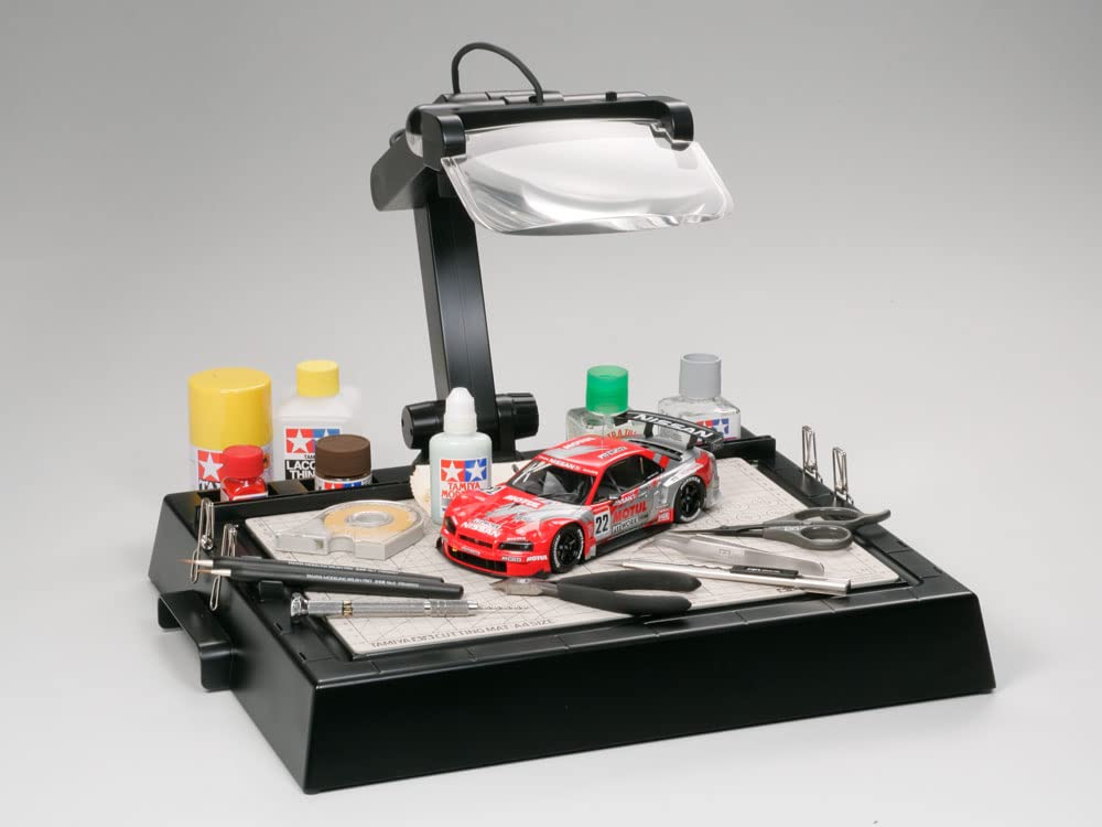 Tamiya 74064-FINAL Work Station with 2X Magnifying Lens 6 LED Model Hobby
