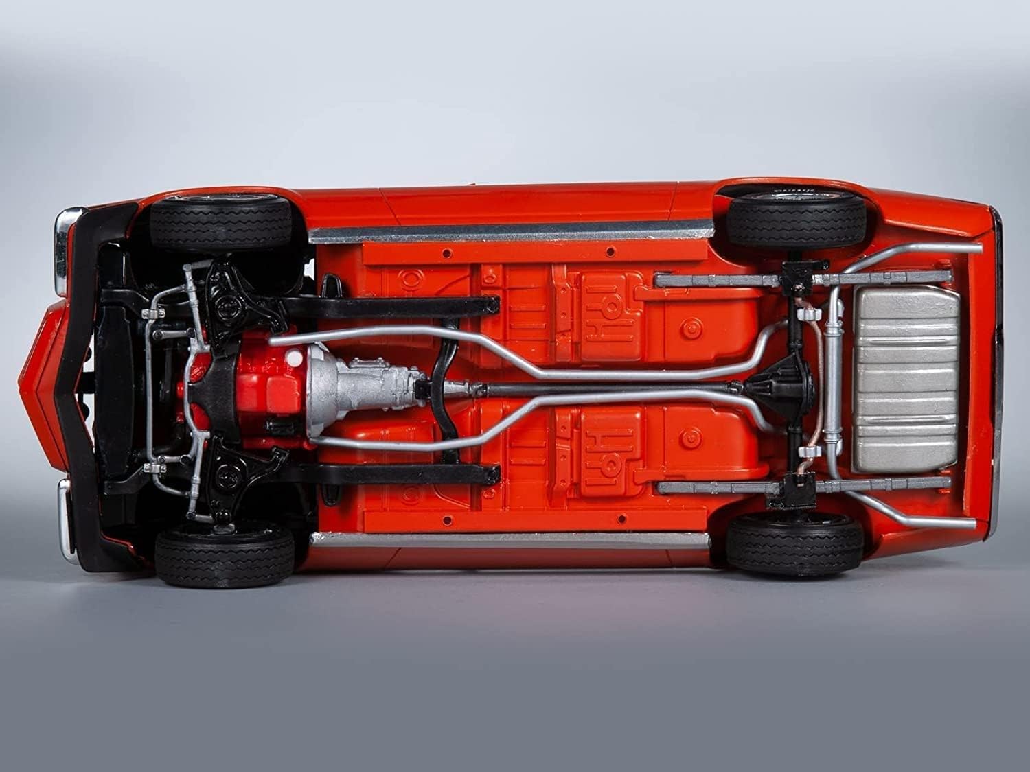 AMT 635 1/25 1970-1/2 Camaro Z28 Model Kit