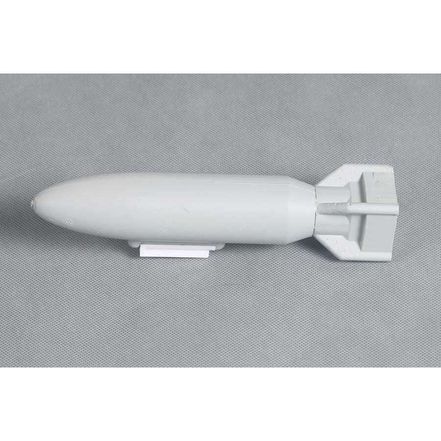 FMS PJ105 Bomb: Zero 1100mm