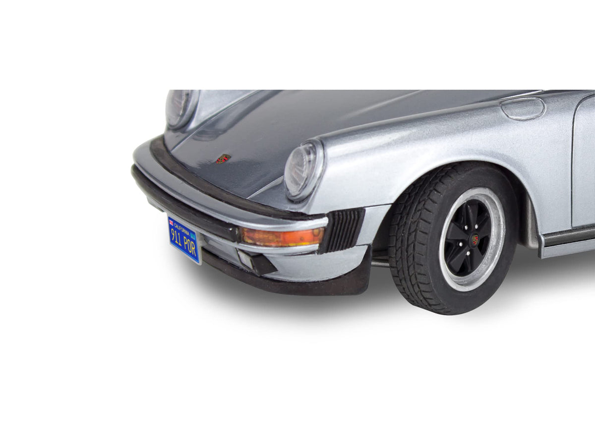 Revell 85-4521 1/24 Porsche 911 Carrera 3.2 Coupe Model Kit
