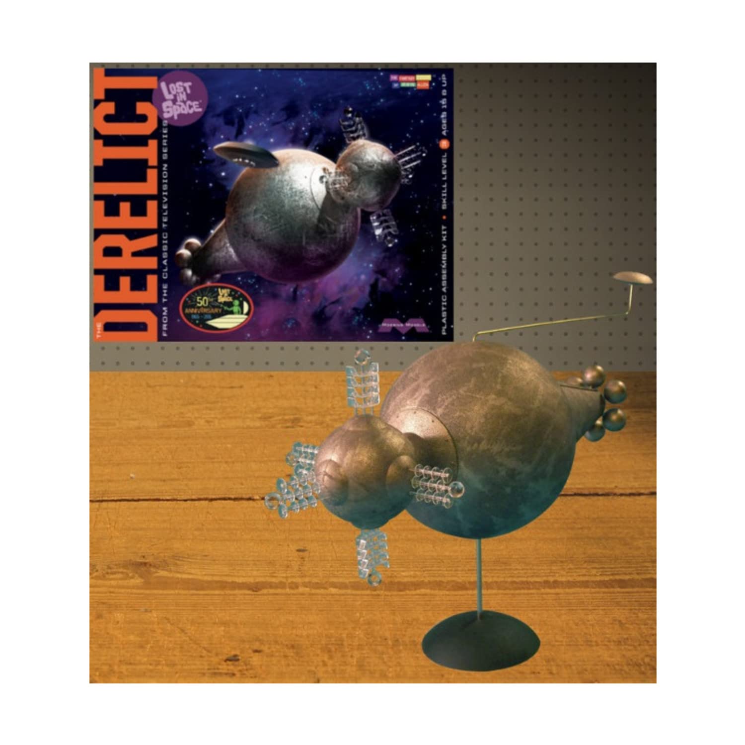 Moebius Models 965 1/350 Lost In Space Derelict Model Kit