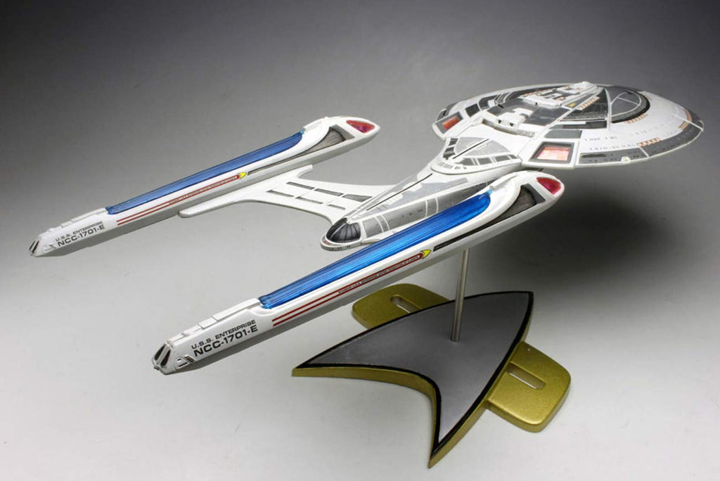 AMT 853 1/1400 Star Trek USS Enterprise 1701-E Model Kit