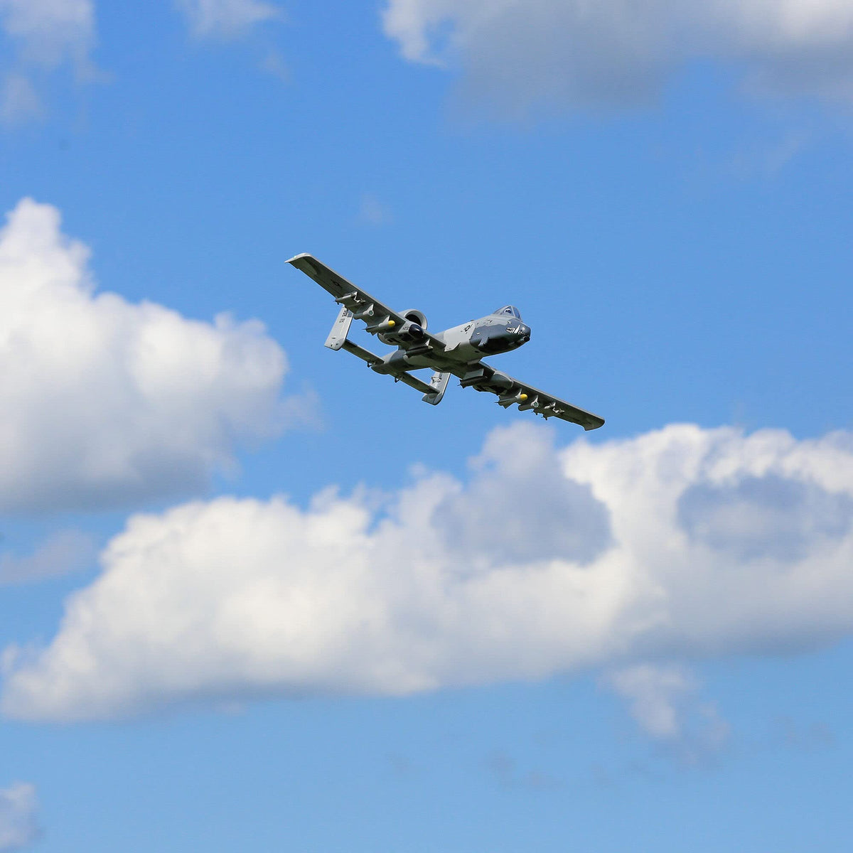 E-Flite EFL011500 A-10 Thunderbolt II Twin 64mm EDF BNF Basic Jet Airplane AS3X SAFE