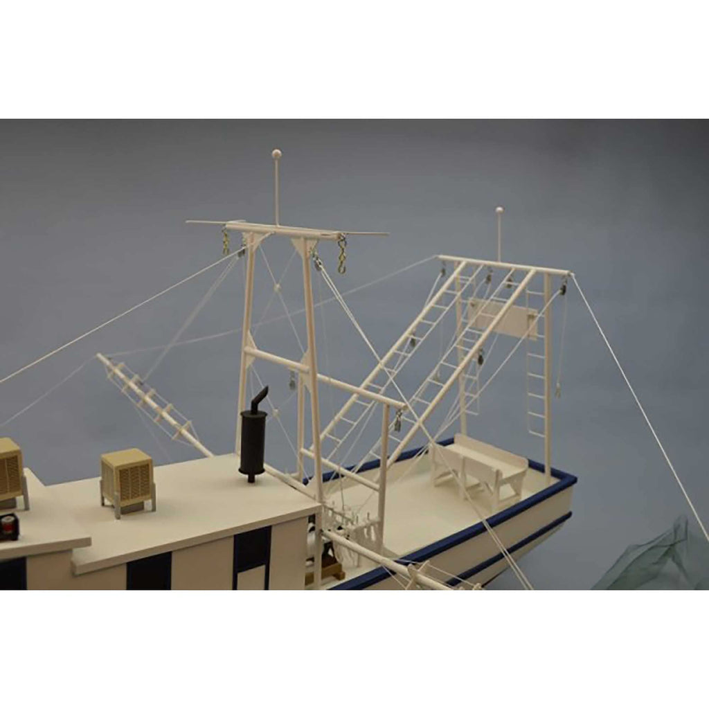 Dumas 1271 1/24 Rusty Coastal Shrimp Boat Kit 36"