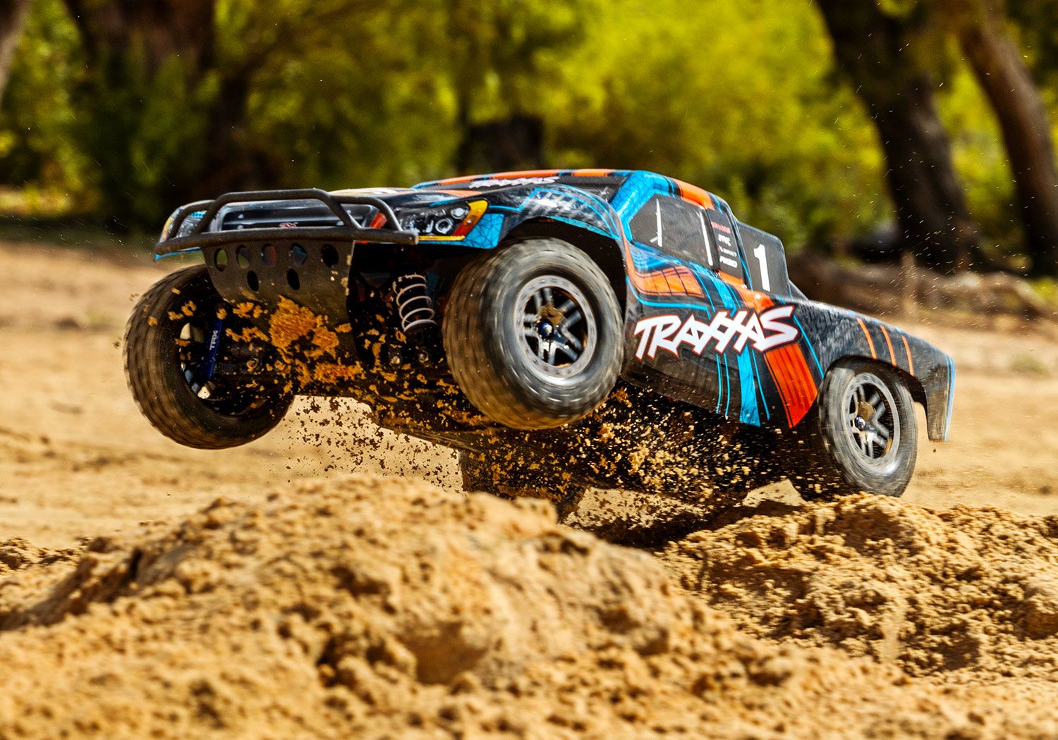 Traxxas 68277-4_ORNG Slash 4X4 VXL Ultimate 1/10 Brushless RTR, Orange Clipless Body