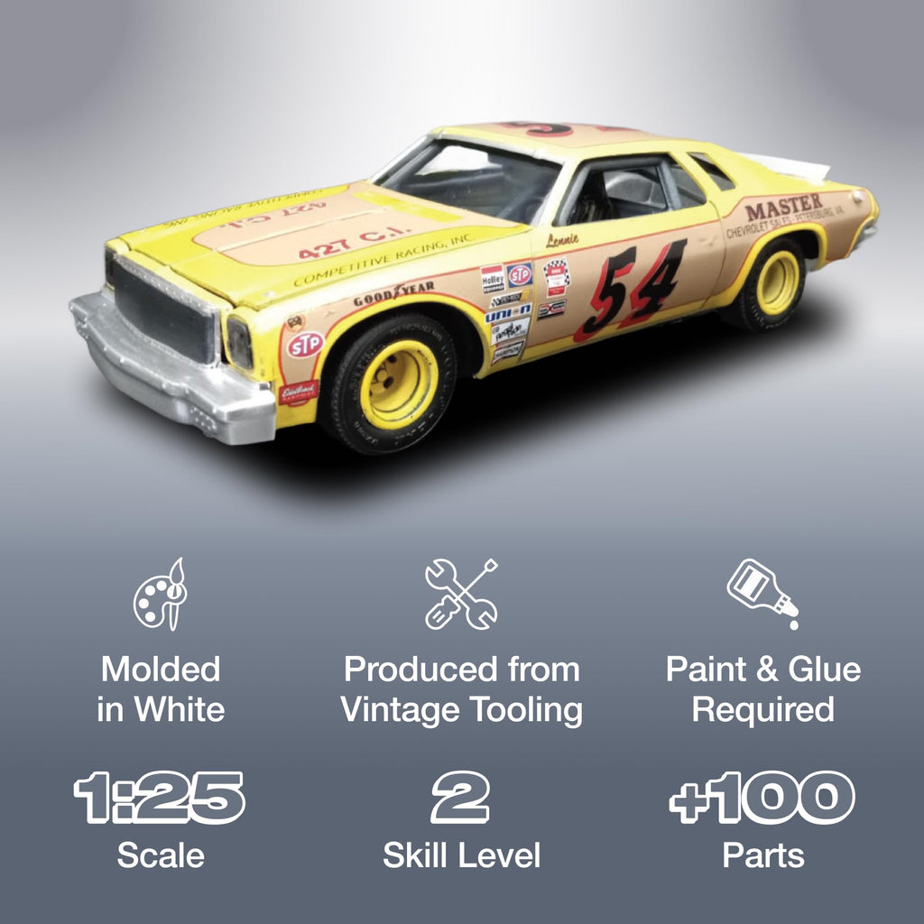 AMT 1352 Lennie Pond Chevy Malibu Stock Model Kit
