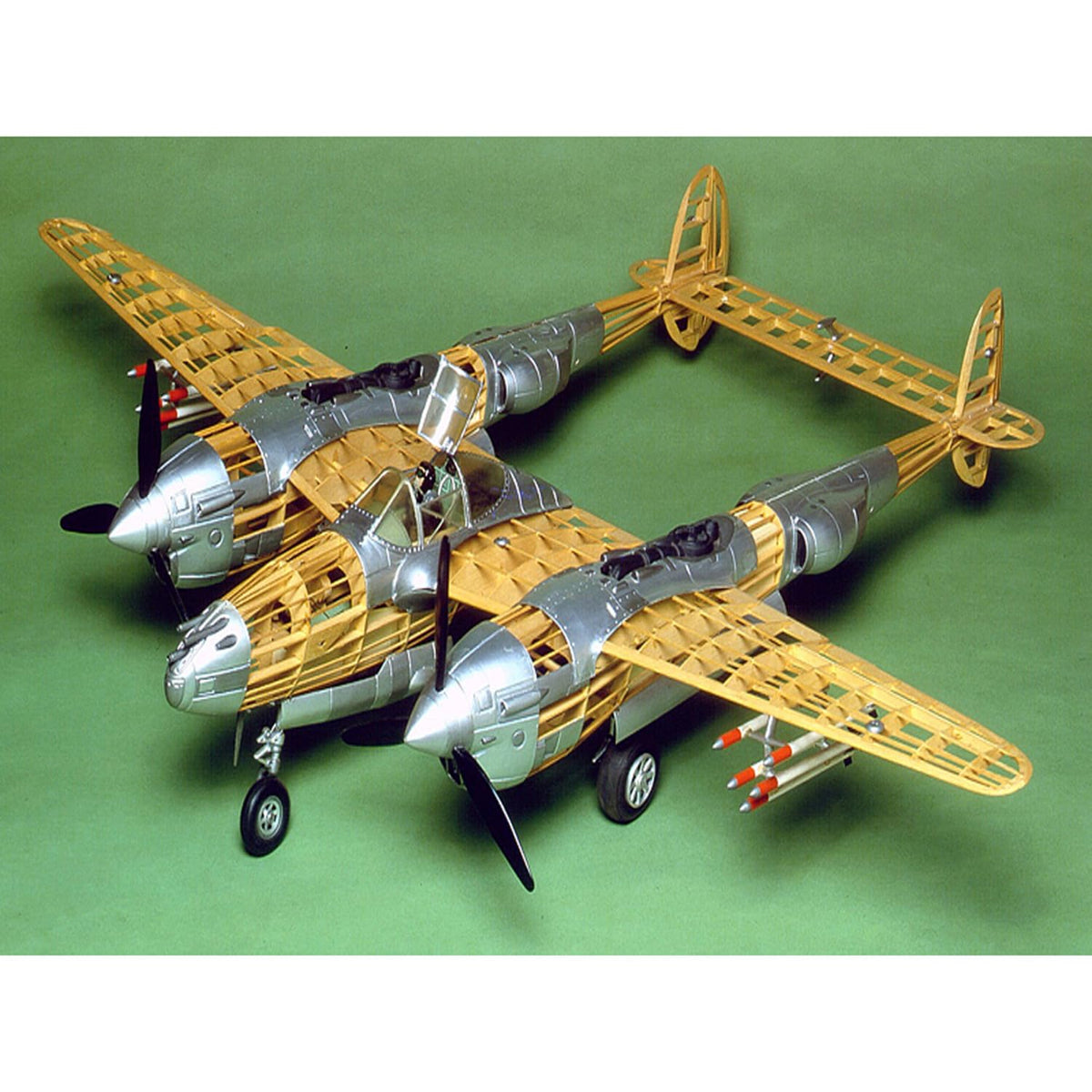 Guillow 2001 Lockheed P38 Lightning