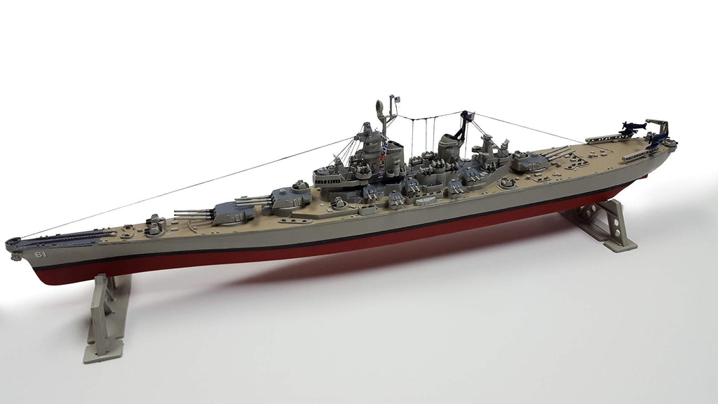 Atlantis H369 USS Iowa BB-61  Big Battleship Plastic Model 1/535