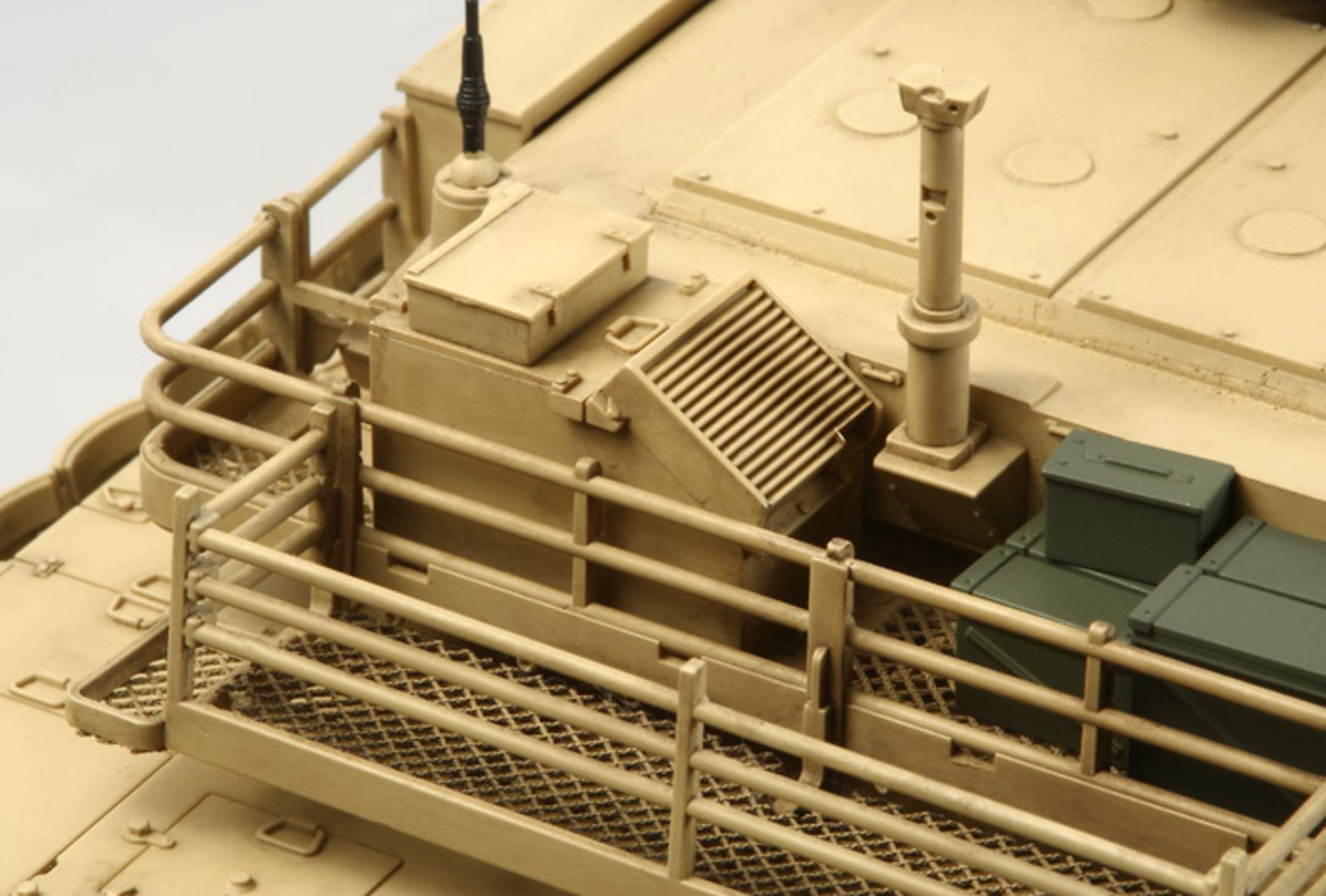 Tamiya 35326 1/35 US Main BattleTank M1A2 SEP Abrams TUSK II