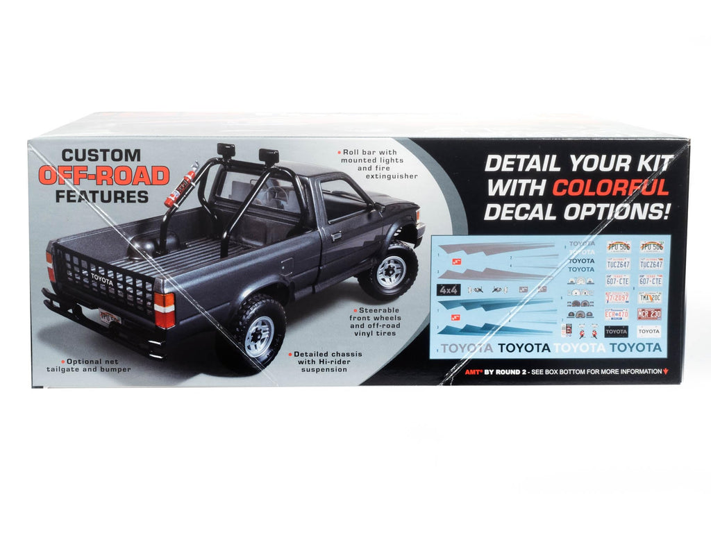 AMT 1425 1992 Toyota 4x4 Pickup 1/20