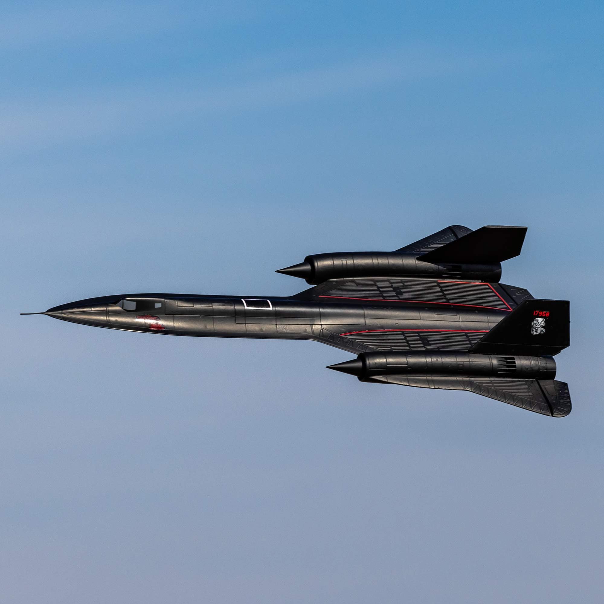E-flite EFL02050 SR-71 Blackbird 40mm Twin EDF BNF Basic AS3X SAFE