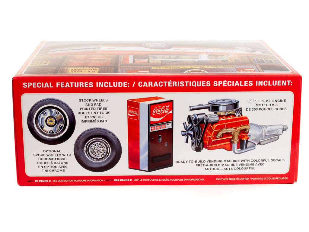 AMT 1231M 1972 Chevy Pickup w/ Vintage Style Vending Machine & Crates Model Kit
