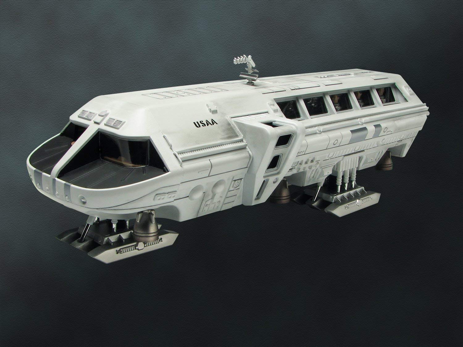 Moebius Models 2001-1 1/50 2001 Moon Bus Model Kit