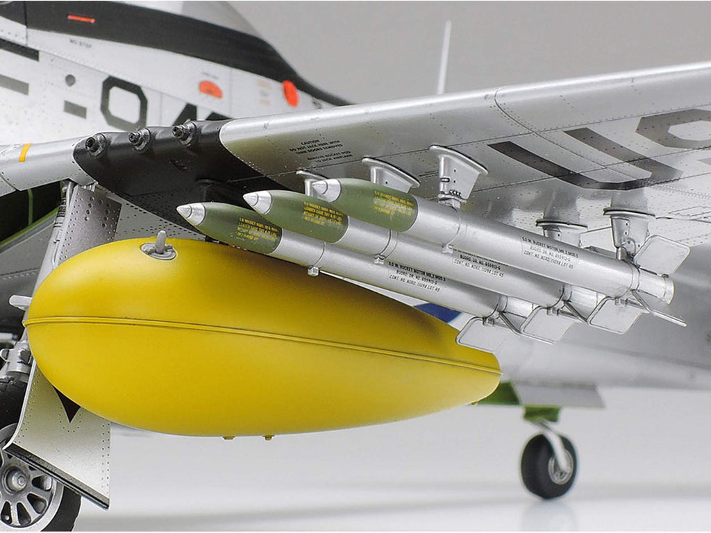 Tamiya 60328 1/32 North American F-51D Mustang Korean War