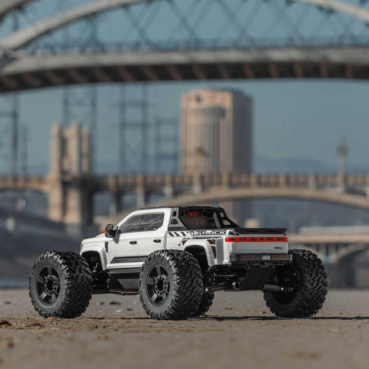 ARRMA RC Truck Big Rock 6S 4WD BLX 1/7 Monster Truck RTR