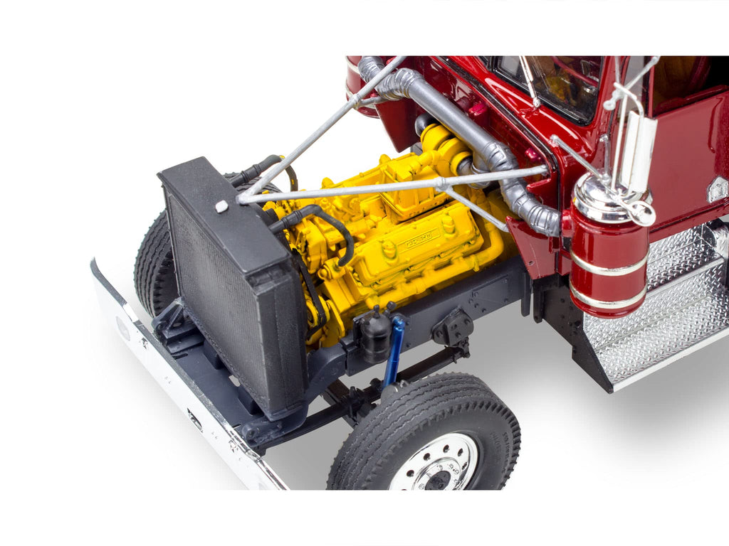 Revell 12628 1/25 Kenworth K-900 Dump Truck Model Kit