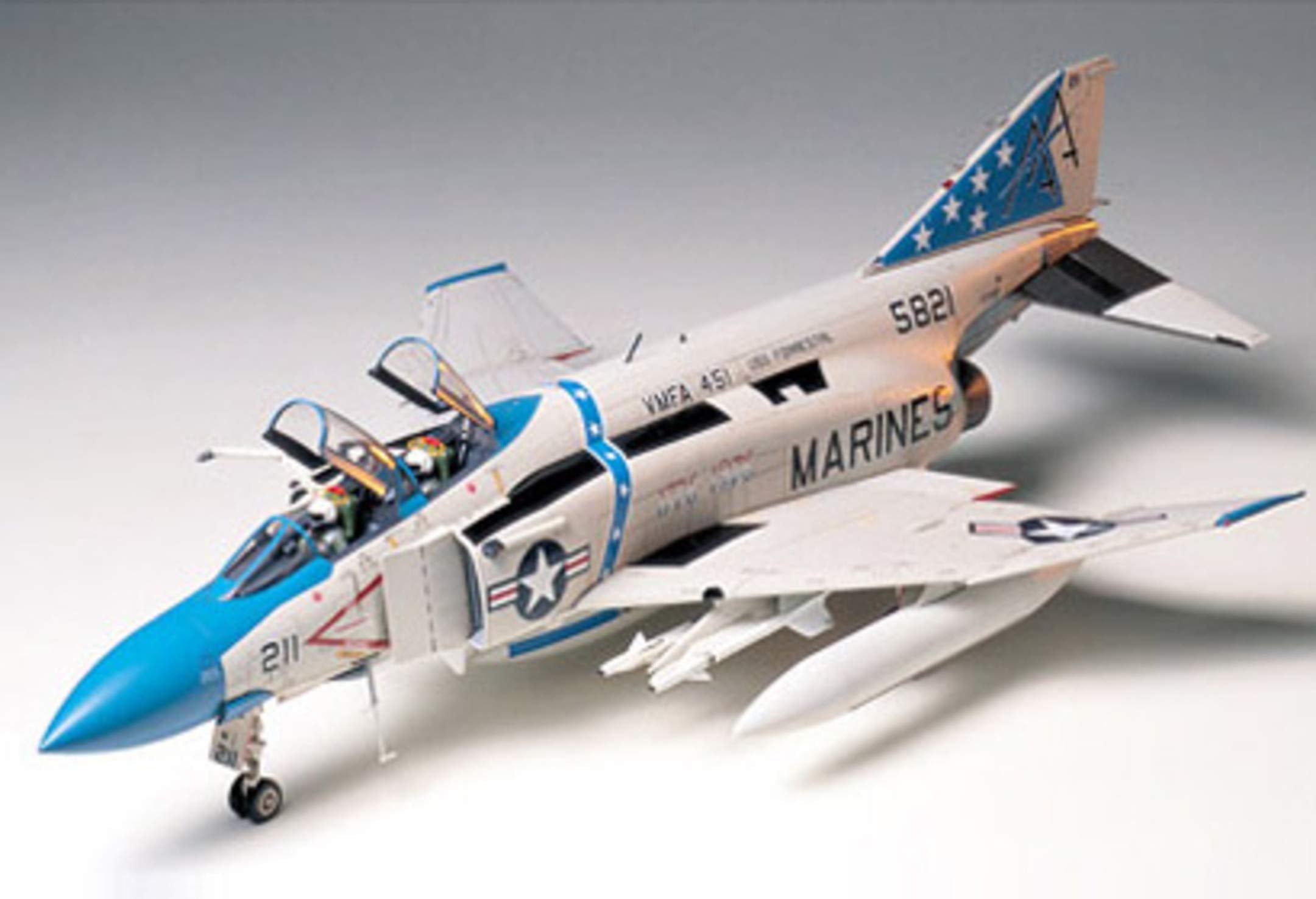 Tamiya 60306 1/32 F4J Phantom II
