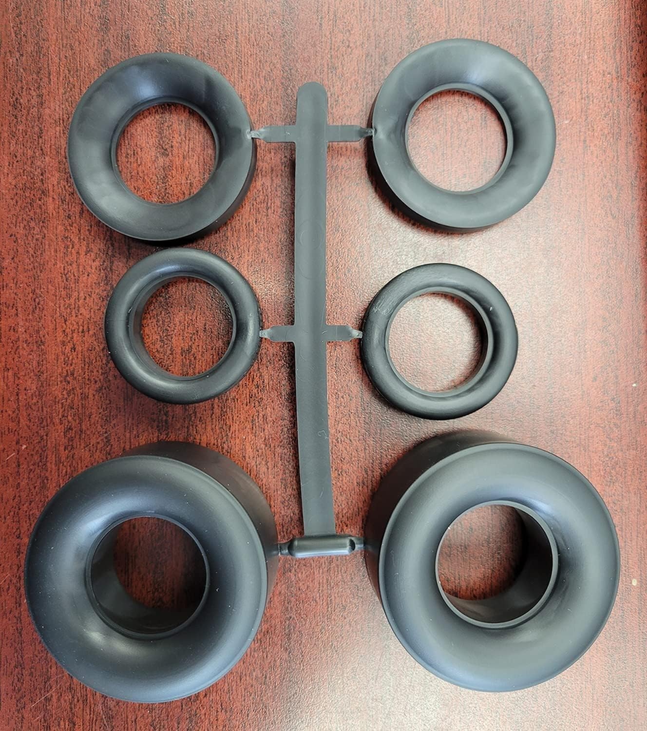 Atlantis 1012 Funny Car Tire set 1:16 Model Kit