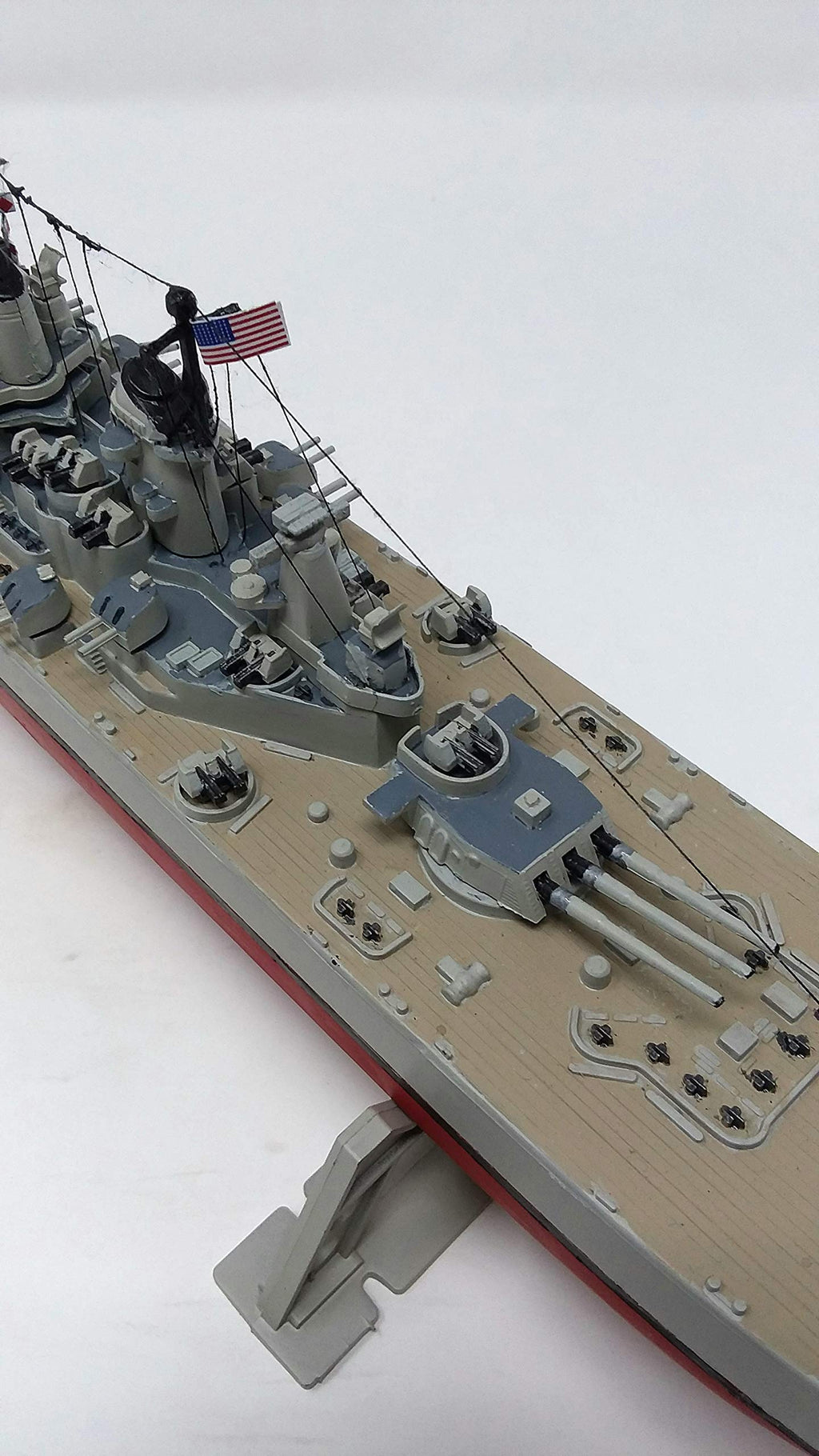 Atlantis H369 USS Iowa BB-61  Big Battleship Plastic Model 1/535