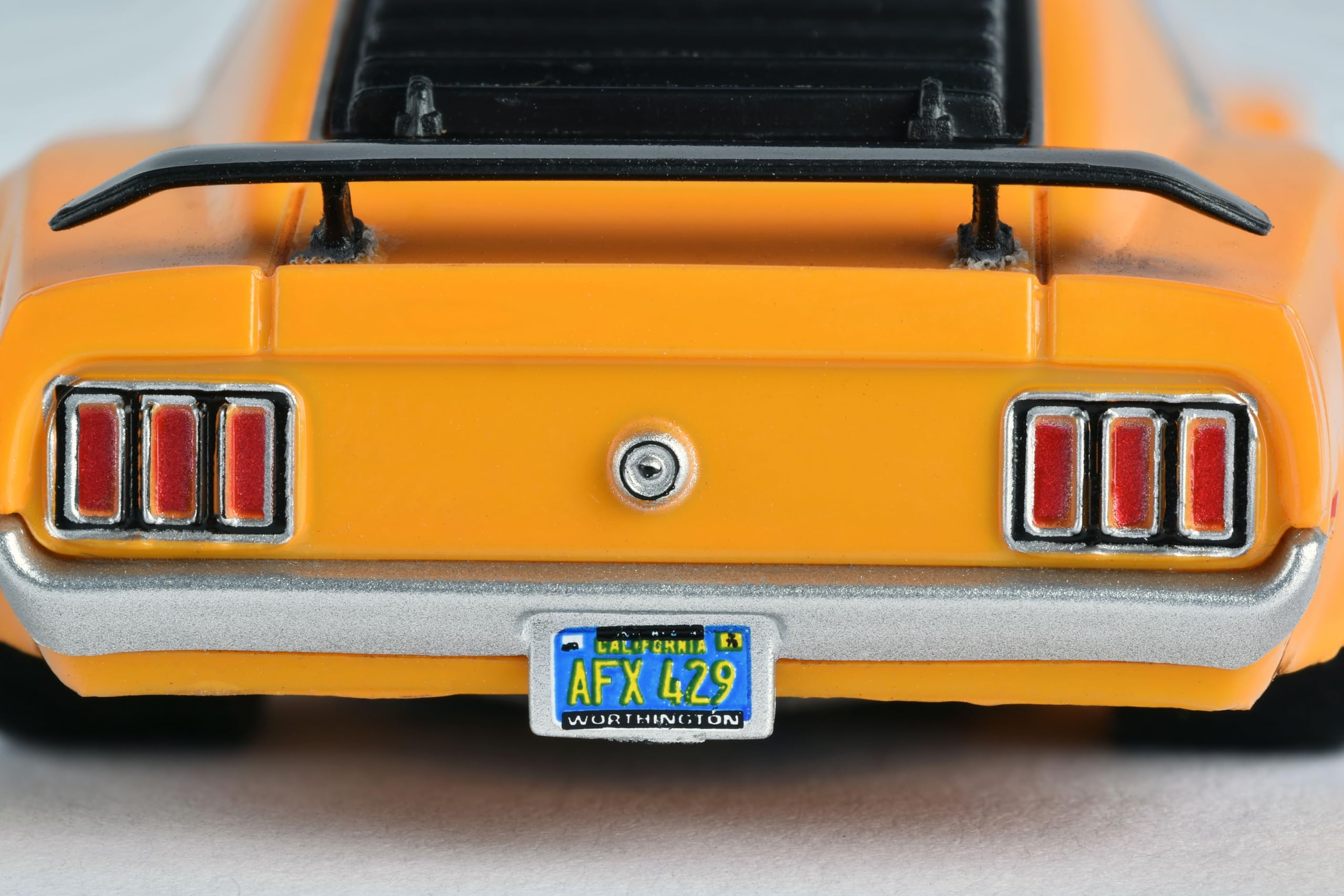 AFX 21050 Mustang Boss 429 '70 - Orange (MG+)
