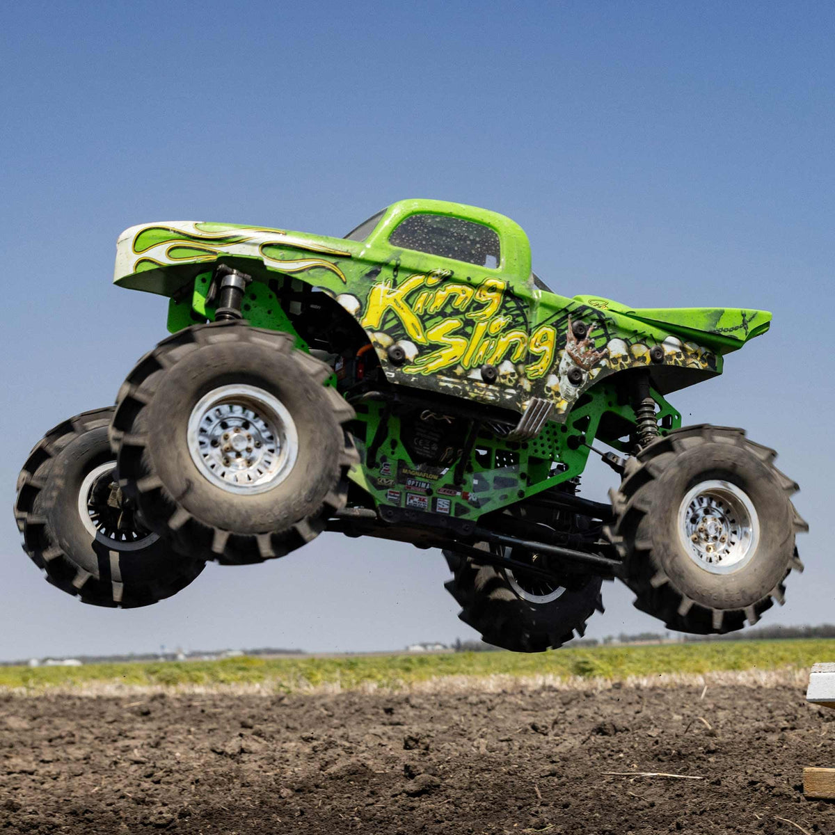 Team Losi LOS04024T1 LMT King Sling Brushless RTR: 4WD Solid Axle Mega