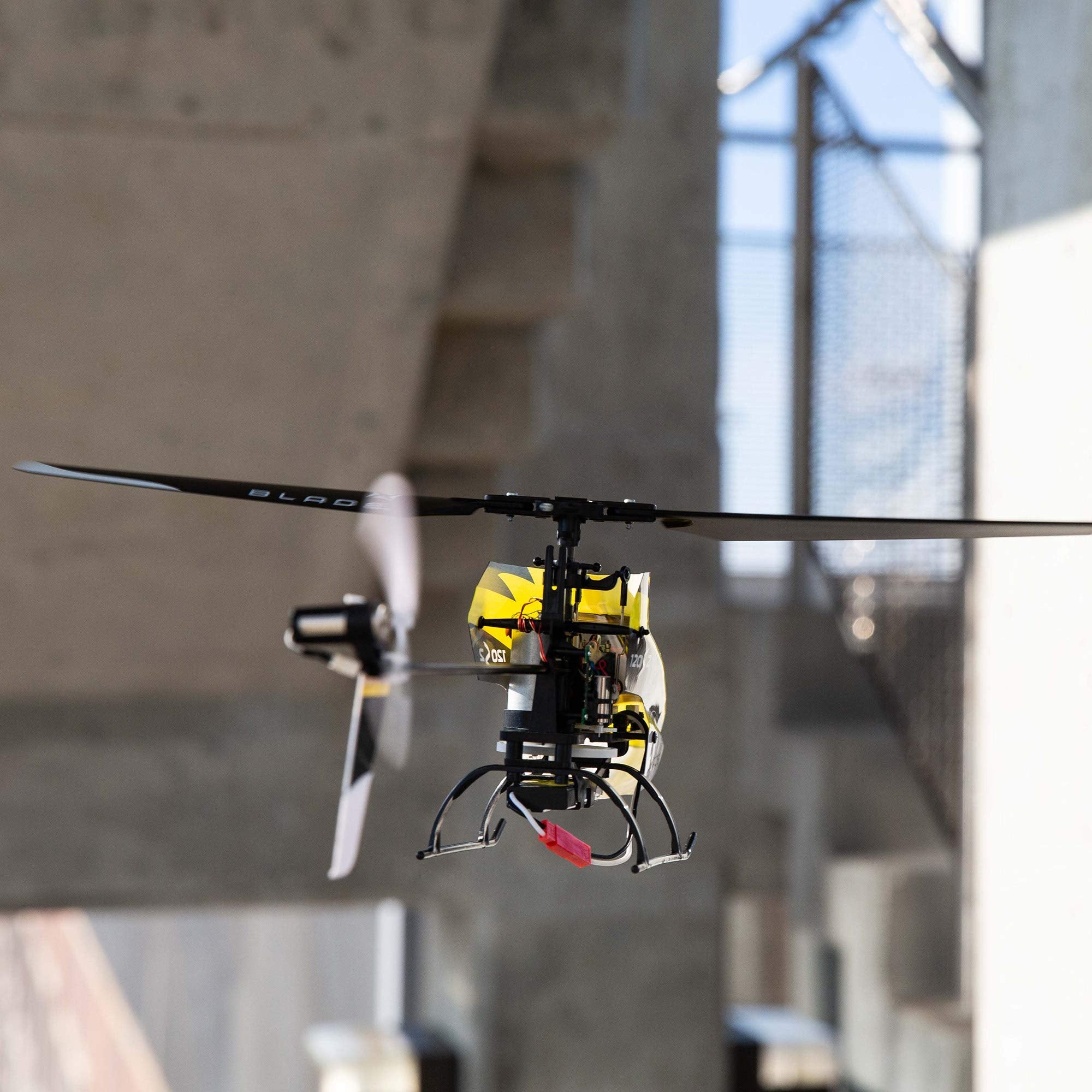 Blade BLH1100 120 S2 Ready to Fly (RTF) with SAFE Technology Helicopter