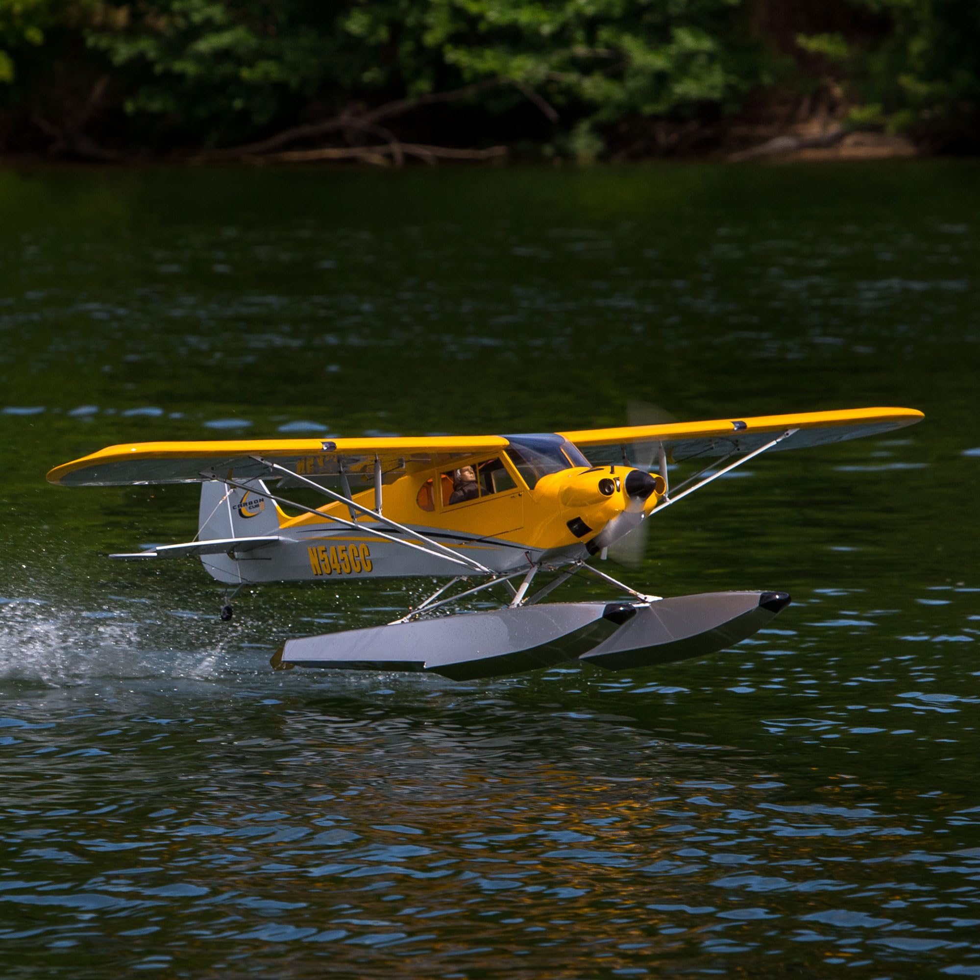 Hangar 9 5065 Carbon Cub 15cc ARF Airplane