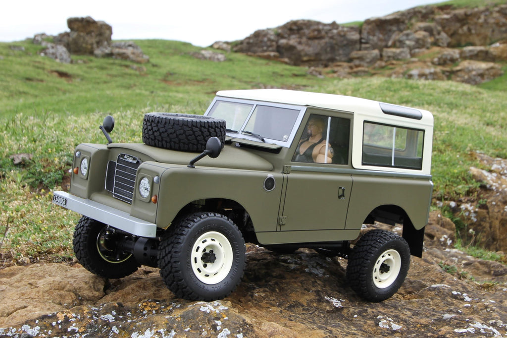 Carisma 88168 SCA-1E 2.1 Spec Bulldog Deluxe Builders Kit