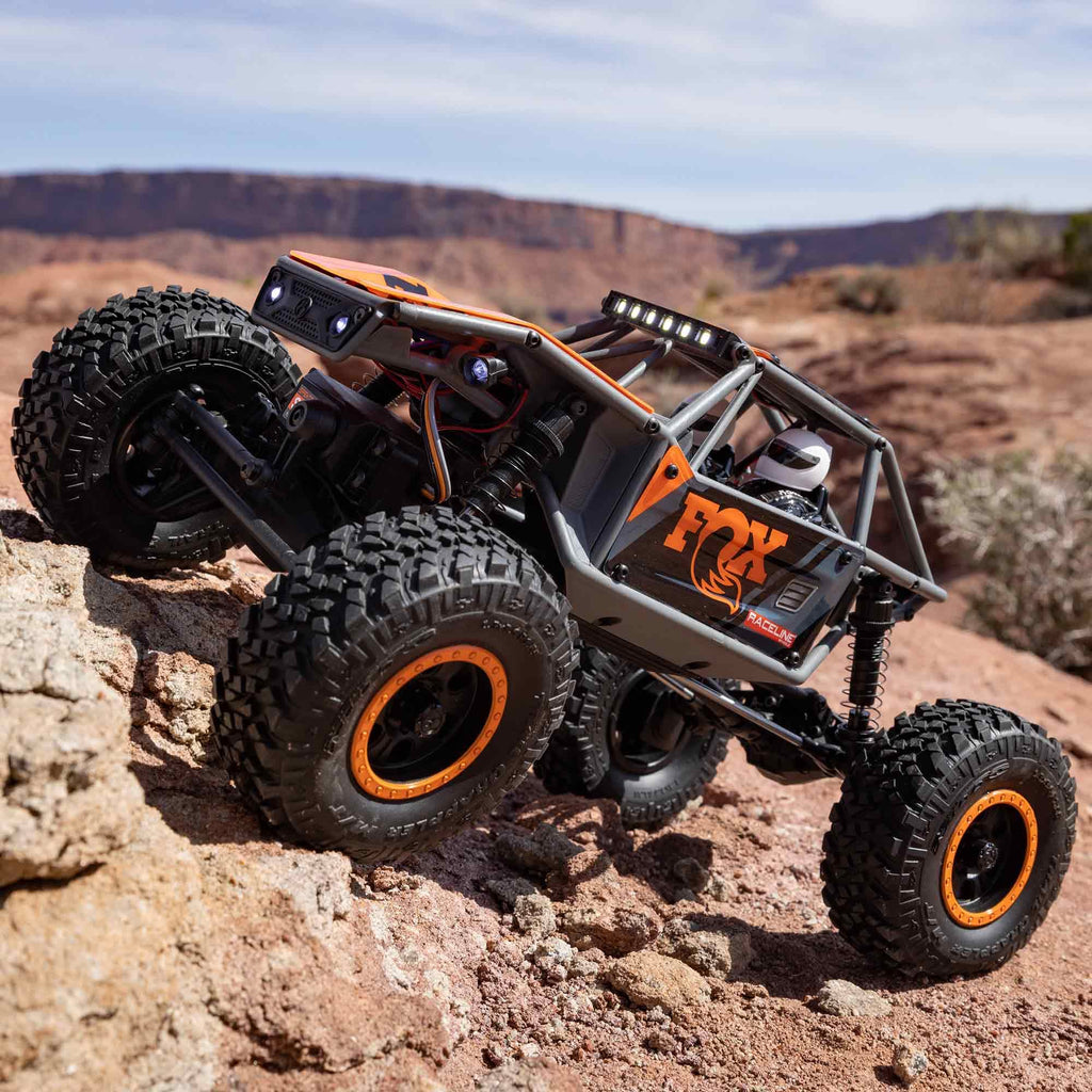 Axial RC Crawler 1/18 UTB18 Capra 4 Wheel Drive Unlimited Trail Buggy RTR