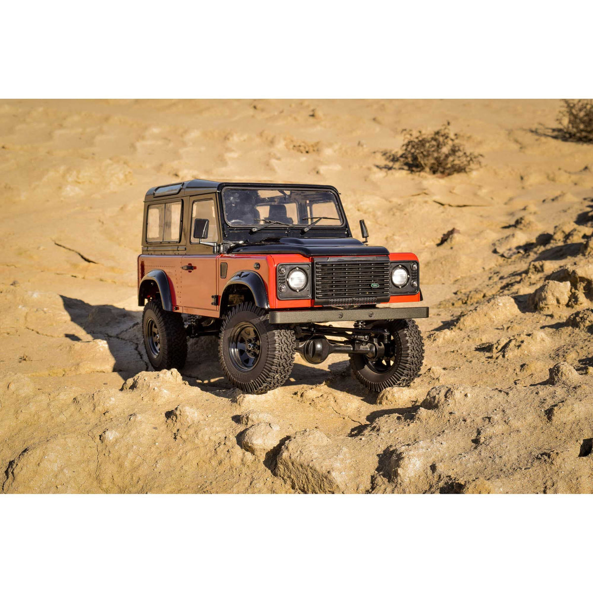 RC4WD ZRTR0043 Gelande II RTR w/ '15 Land Rover Defender D90