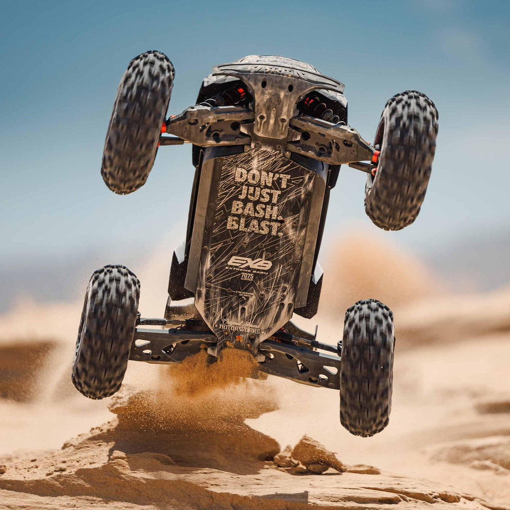 Arrma ARA5808V2T1 KRATON 4X4 8S BLX 1/5 Speed Monster Truck Black