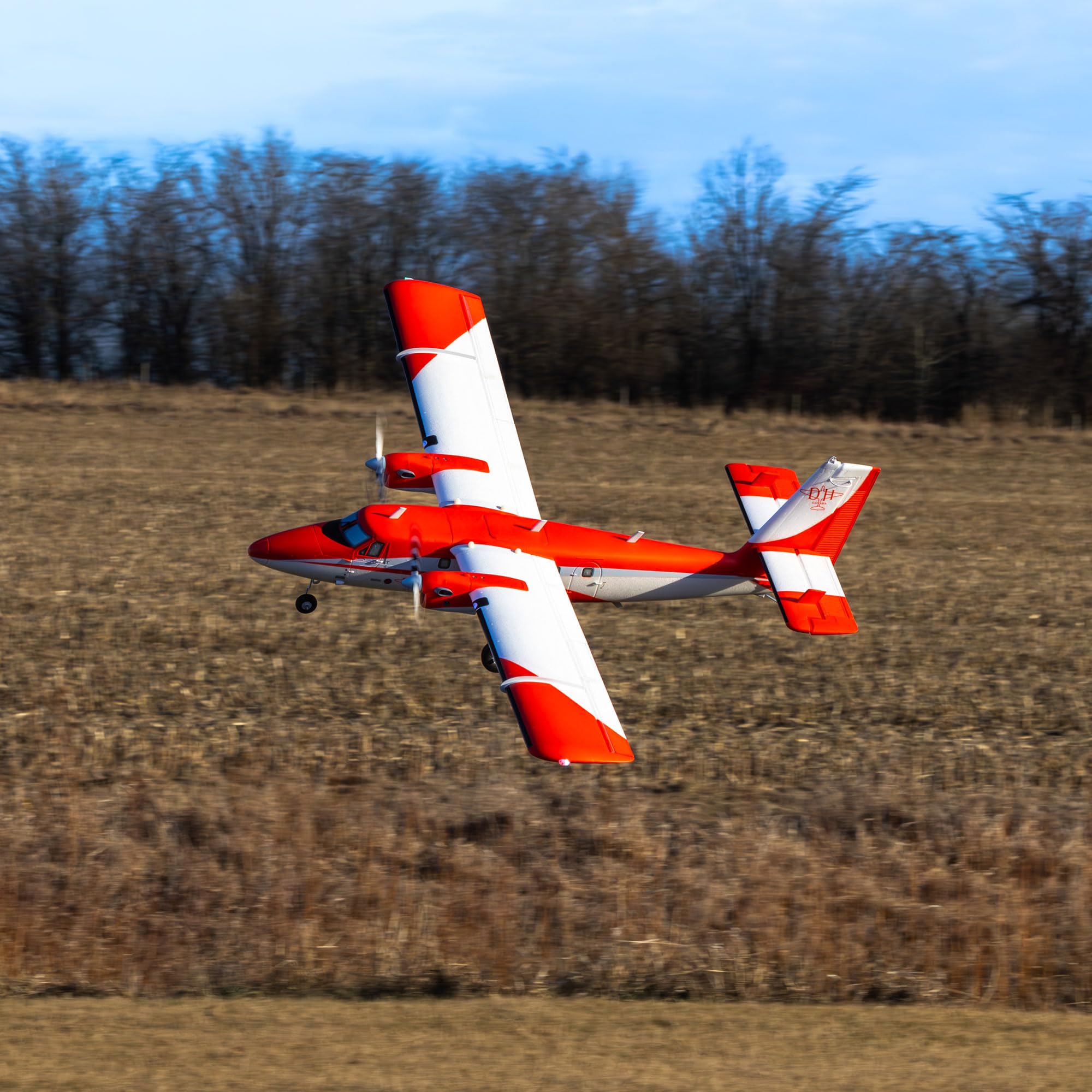 E-flite EFL32050 DHC-6 Twin Otter 1.4m BNF Basic with AS3X+ and Safe Select