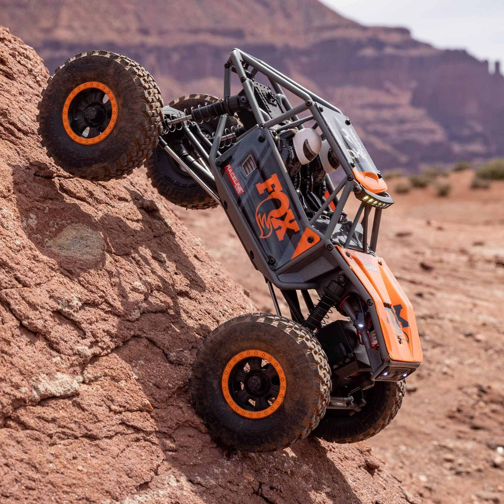 Axial AXI01002V2T2 UTB18 Capra 1/18 4WD RTR, Grey