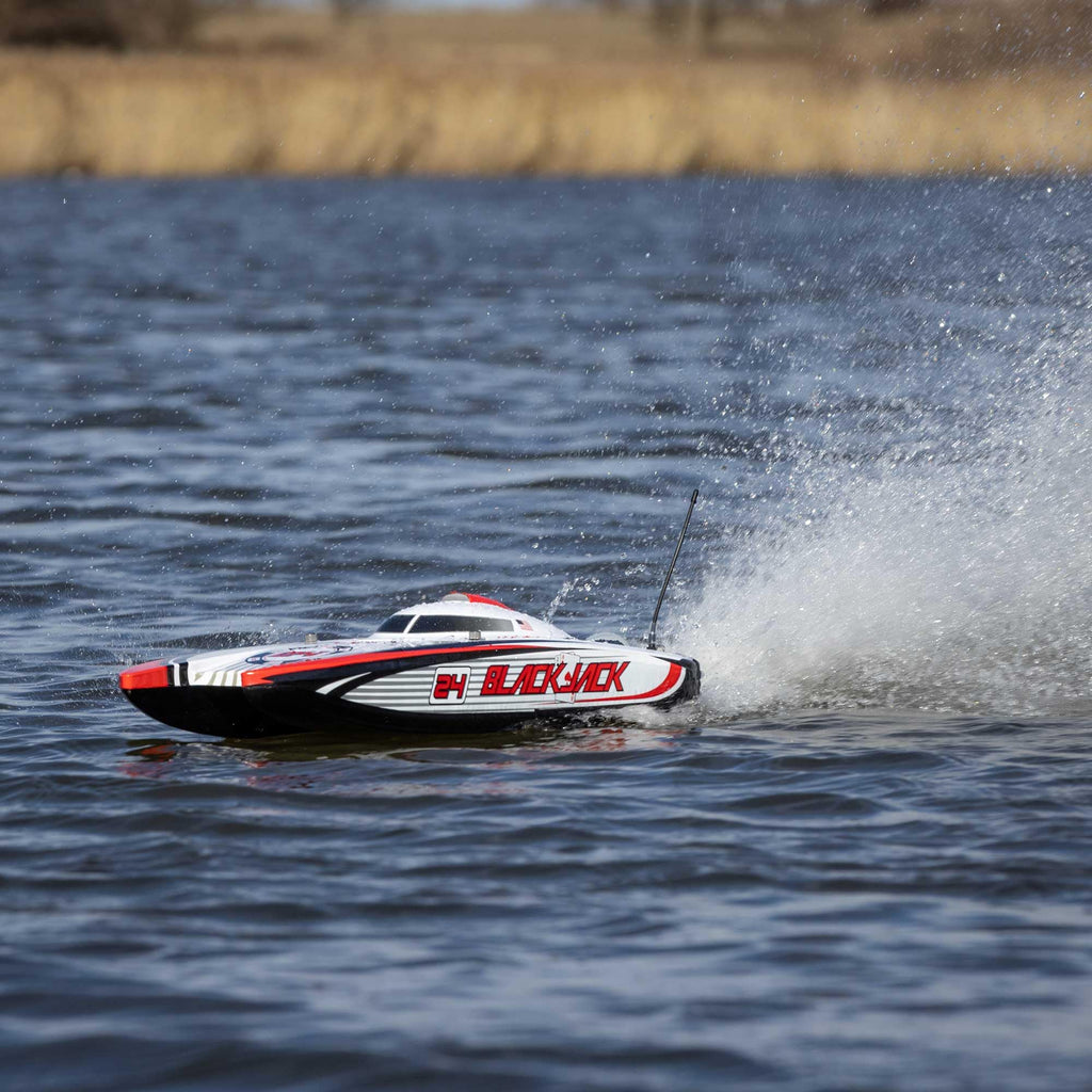 Pro Boat Blackjack 24" V2 Catamaran Brushless RTR PRB08049