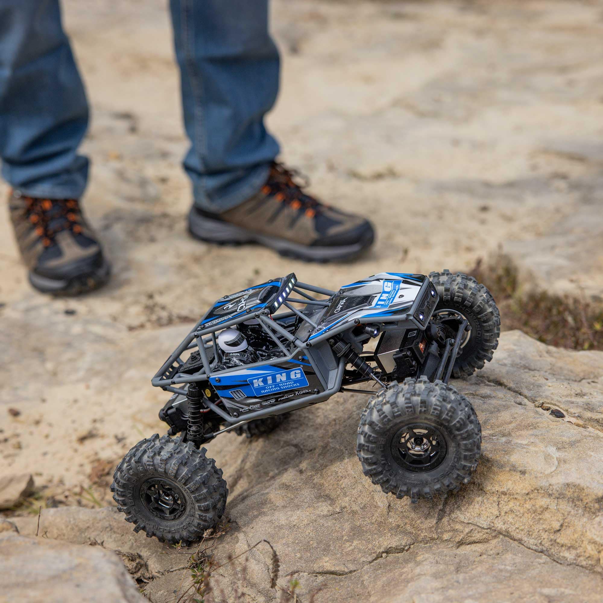 Axial RC Truck UTB18 Capra 4WS 1/18th 4x4 RTR